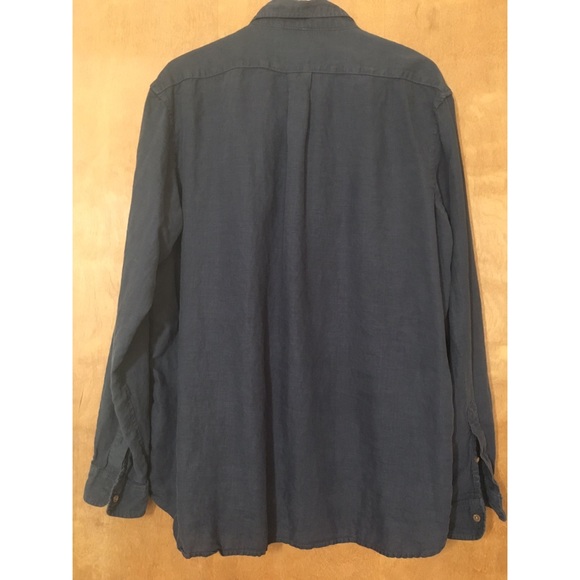 The New Ivy 100% Linen button down. - Picture 2 of 5